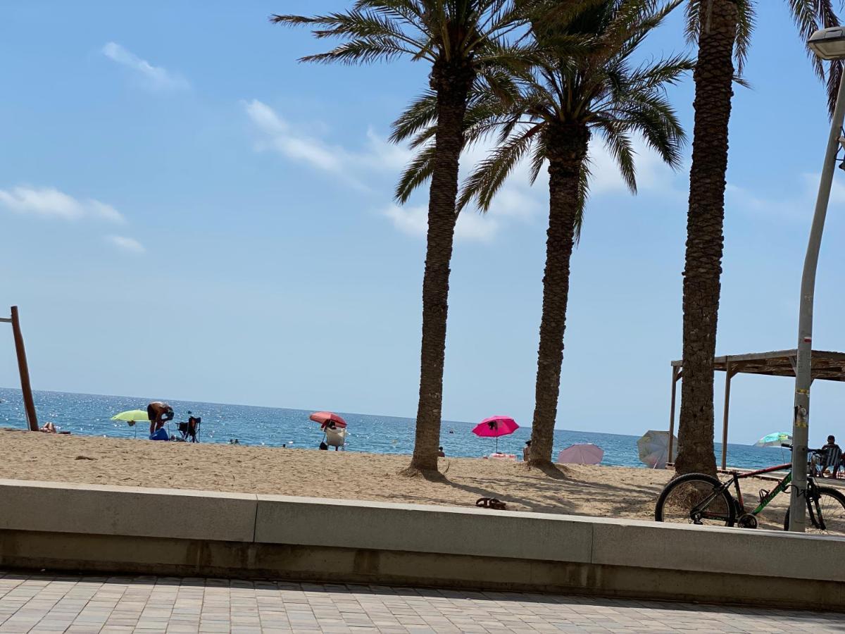 House On The Beach Calafell Exterior foto